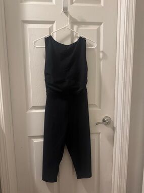 Abercrombie & Fitch Black Sleeveless Cropped Jumpsuit